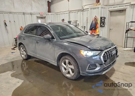 2020 Audi Q3 Premium z USA, uszkodzony, nr VIN WA1AECF31L1010053